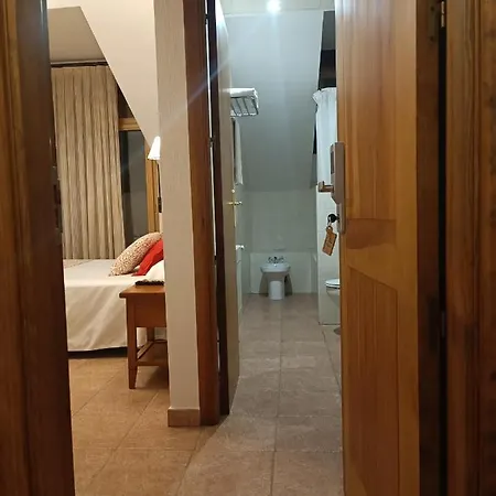 Decerca Hotel Prádena