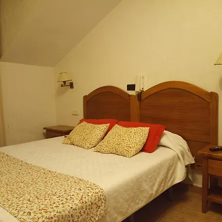 Decerca Otel