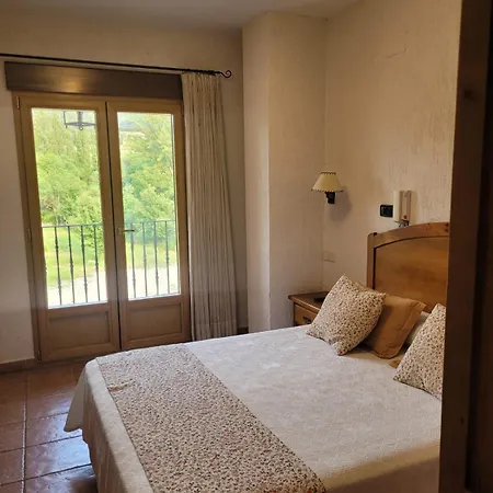 Otel Decerca *