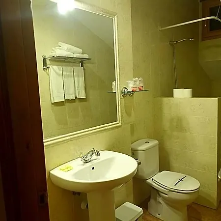 Decerca Hotel Prádena