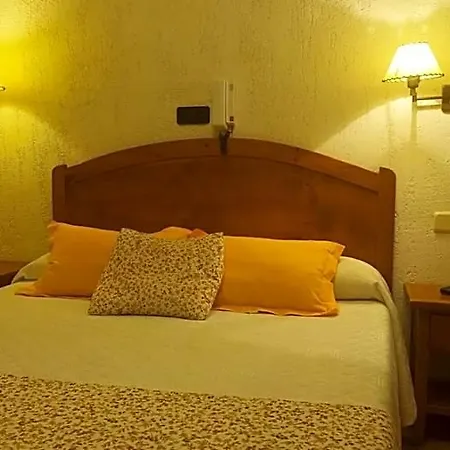 Decerca Hotel Prádena