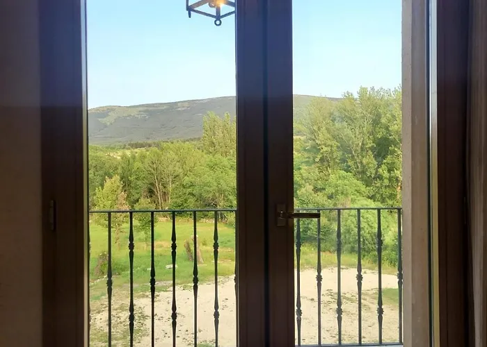 Otel Decerca Prádena