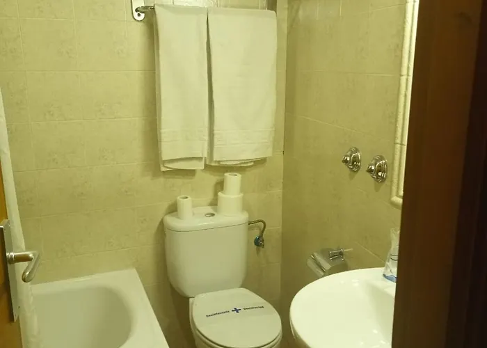 Decerca Otel Prádena